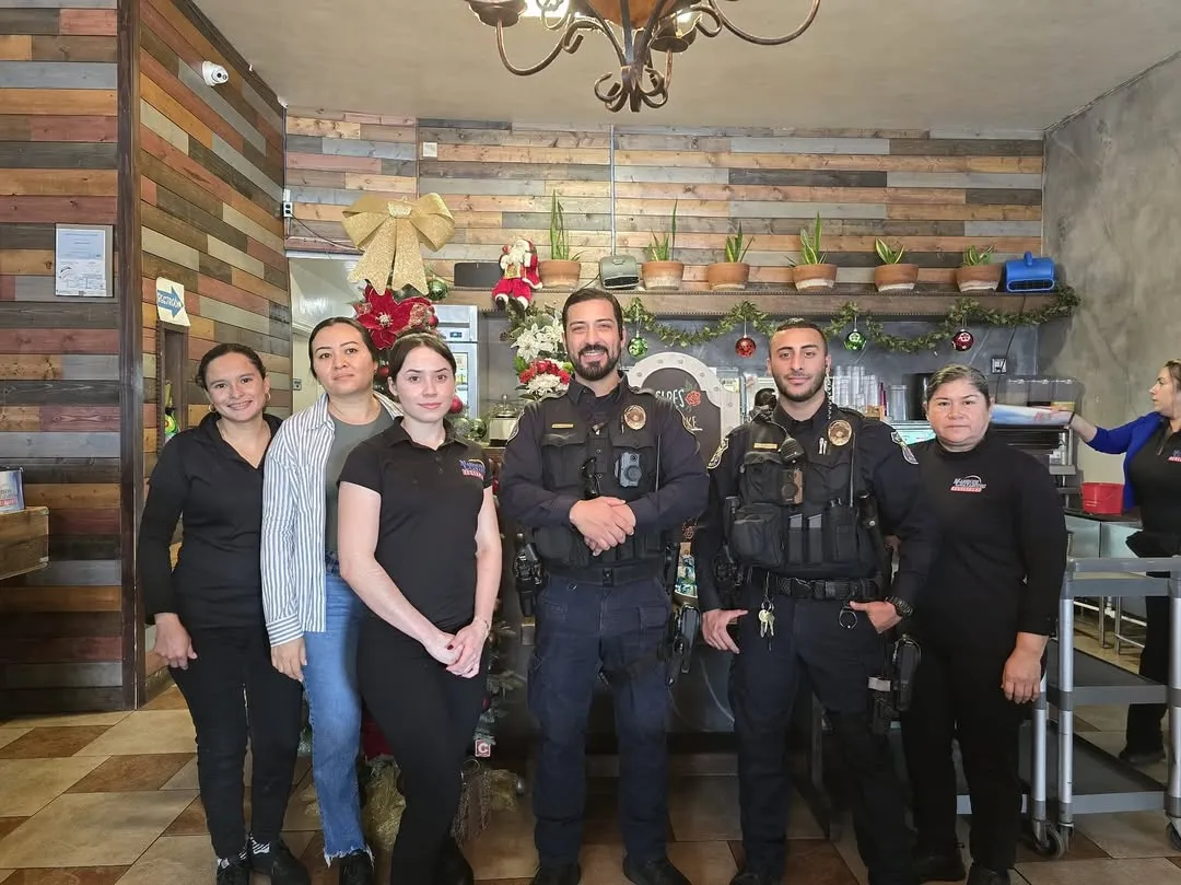 Mariscos Guayabitos Community Involvement